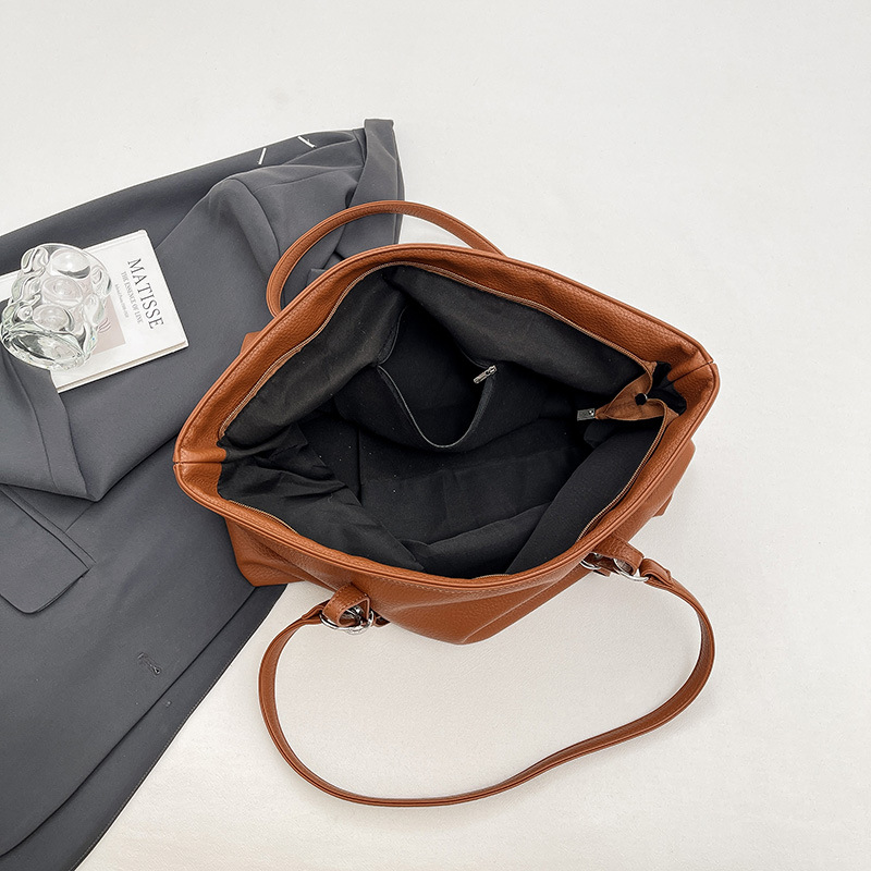 Bolsa feminina Rivet de couro  - Women Bags Aldo avaliação e preço